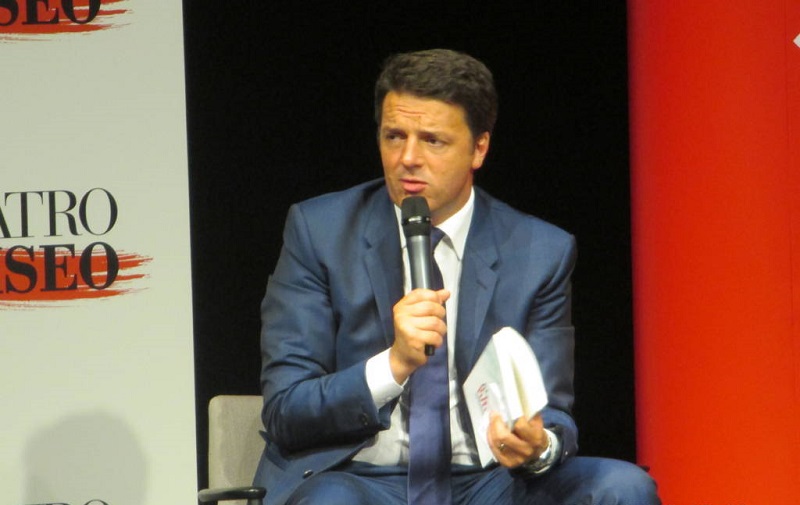 Nostro-Futuro-spiegato-Matteo-Renzi-Alec-Ross-centroa