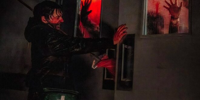 Resident Evil – Raccoon City morde ancora e stavolta ha i denti giusti – Recensione